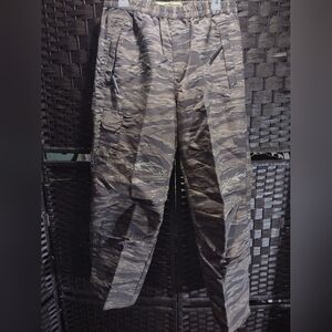 Vintage Y2K 2000 Guess Mens Sm Wide Leg Camouflage Pants